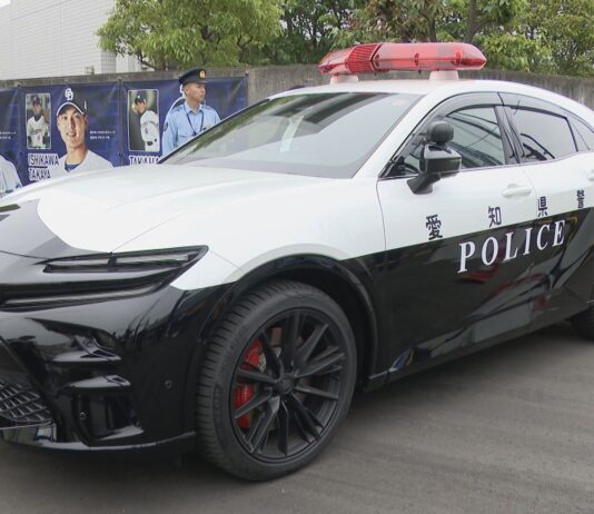 ナゴヤ球場に全国に1台しかないパトカーがやってきた!珍しい警察車両が集結 制服を着て記念撮影も 名古屋・中川区(CBCテレビ) – Yahoo!ニュース