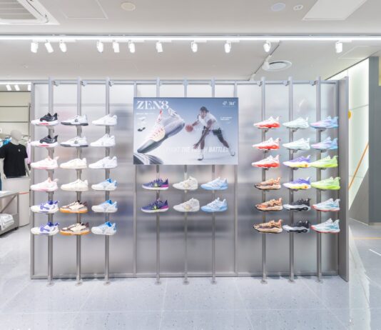 グローバルスポーツブランド 361° 、日本第2号店となる「361° SPORTS ららぽーと名古屋みなとアクルス店」をオープン